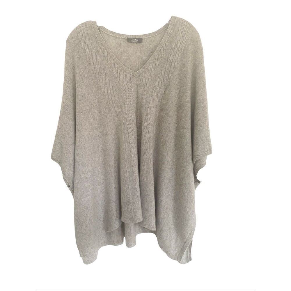 Neiman Marcus 100% Cashmere V Neck Grey lightweight Knit Poncho